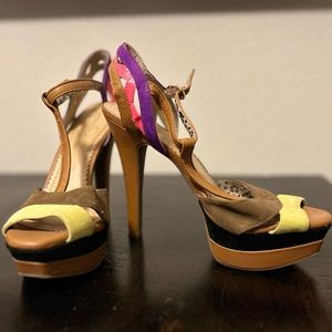 High heel sandals by Jessica Simpson.size 7.5